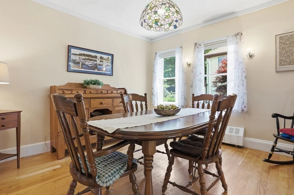 Photo of 47 Bingham Ave