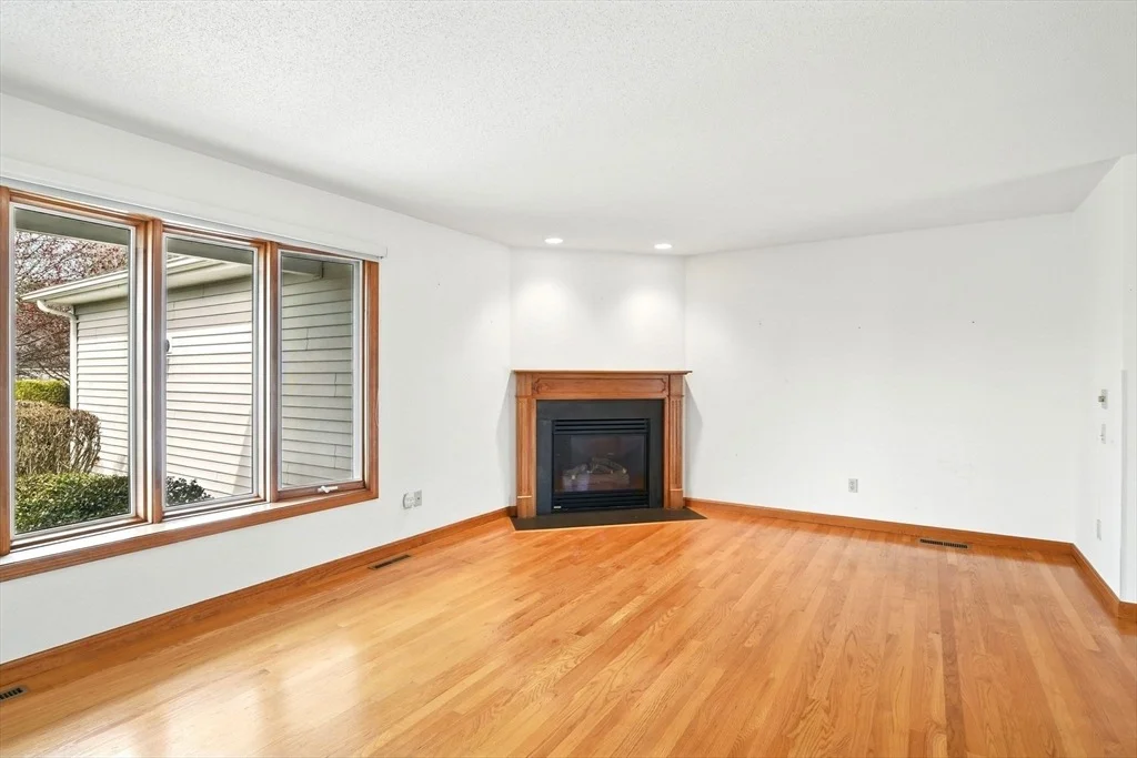 Photo of 15 Hamilton Way