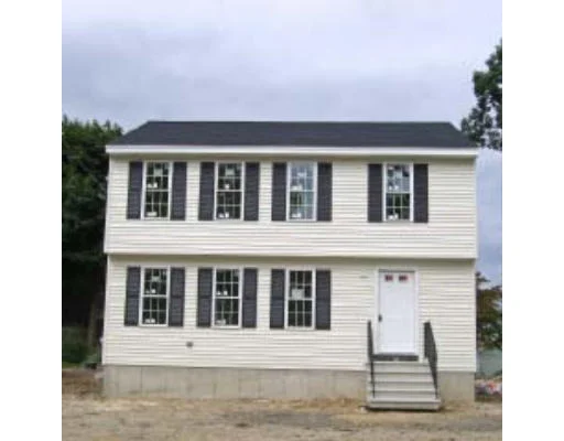 Photo of 17 Beacon Street