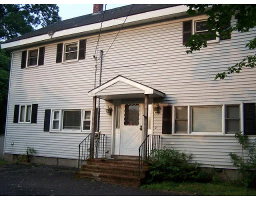 Photo of 3 School House Ln