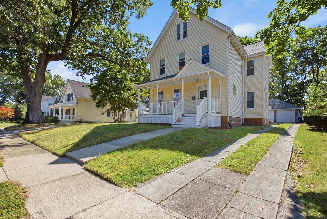 Photo of 38 Highland St