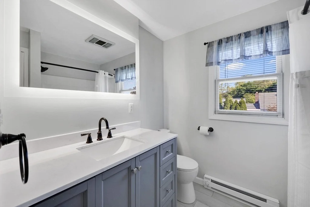 Photo of 101 Frontenac Street