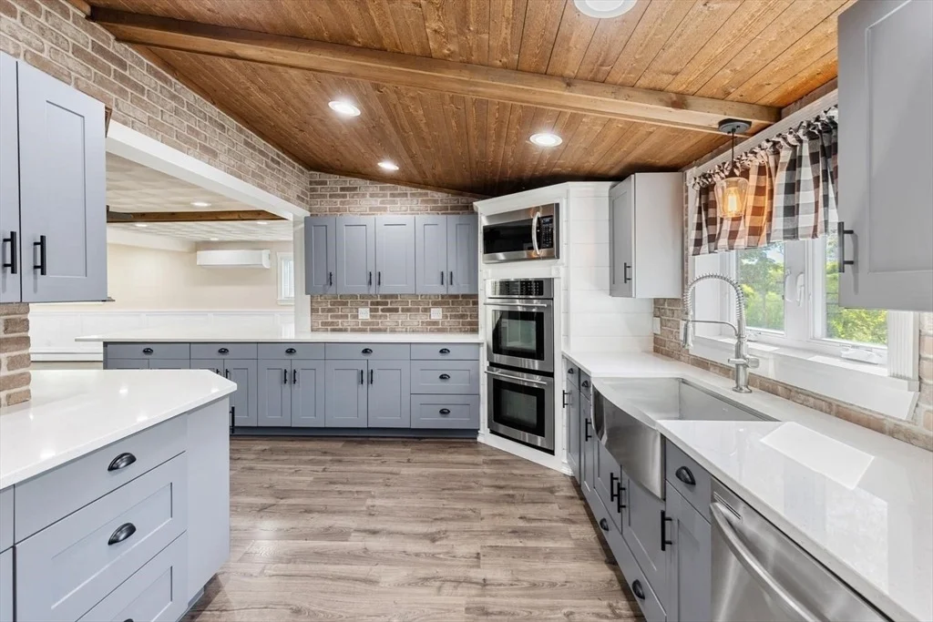 Photo of 53 Longhill Rd