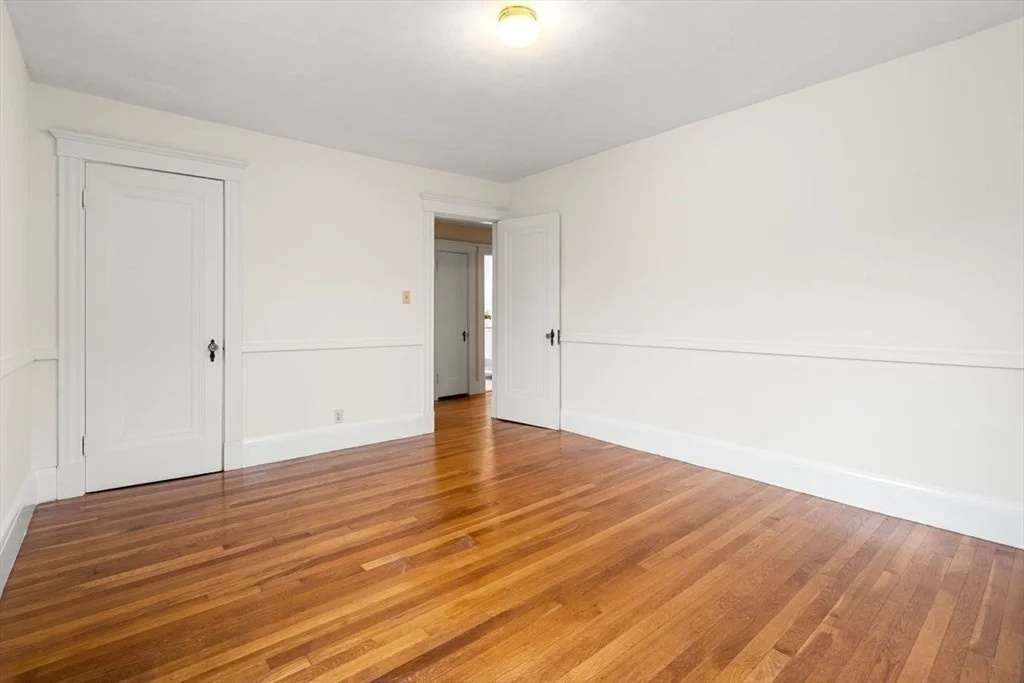 Photo of 8 Warren Road