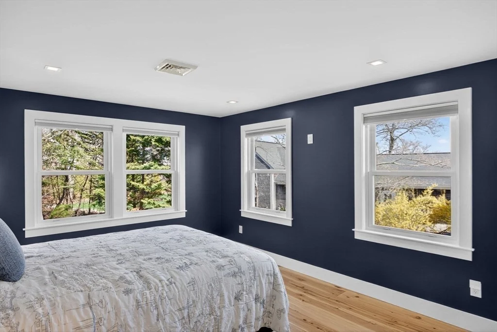 Photo of 28 Chipman Rd