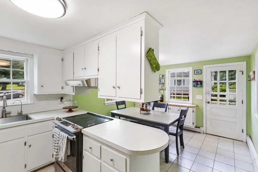 Photo of 81 Arrowhead Dr