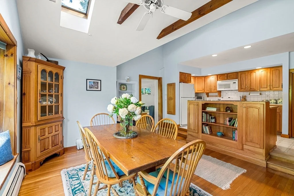 Photo of 21 Preston Beach Rd