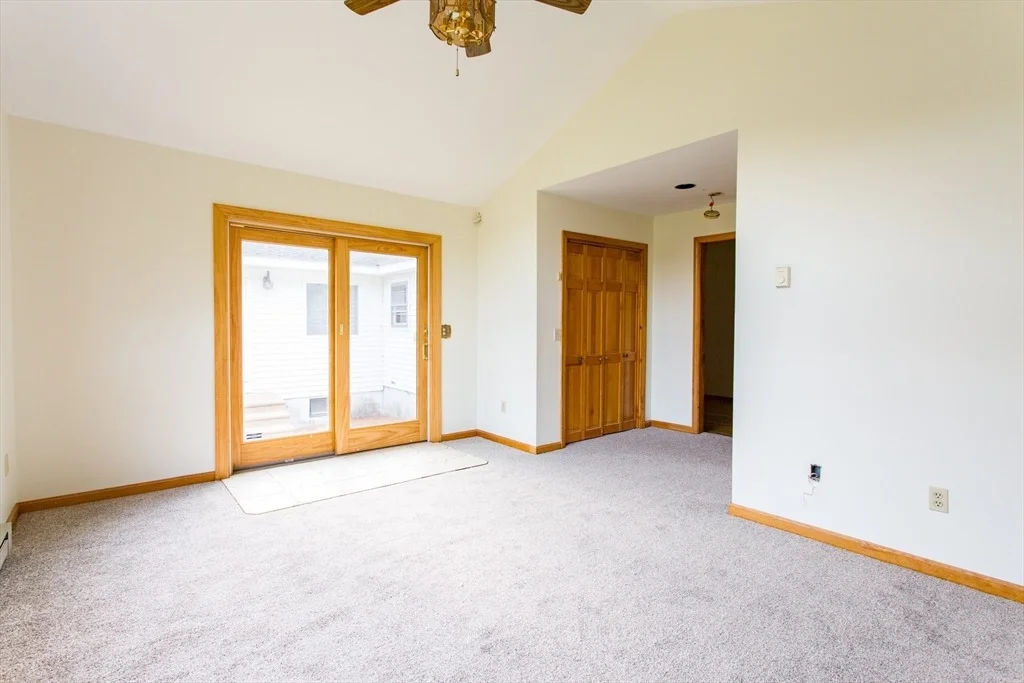 Photo of 1102 East Rd