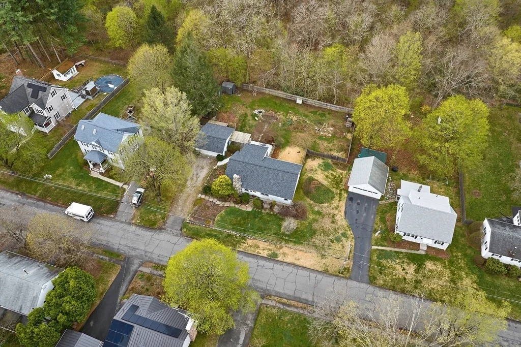 Photo of 56 Oak St