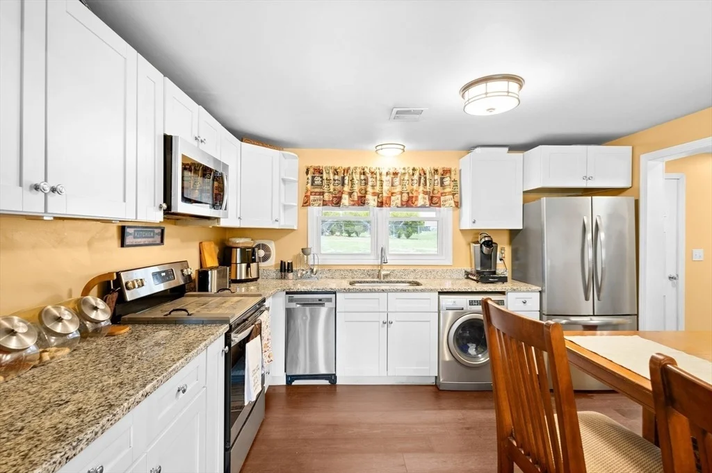 Photo of 201 Caroline Dr