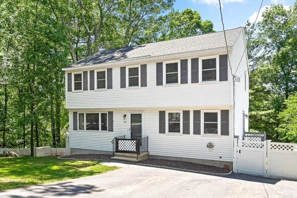 Photo of 20 Hillcrest Ave