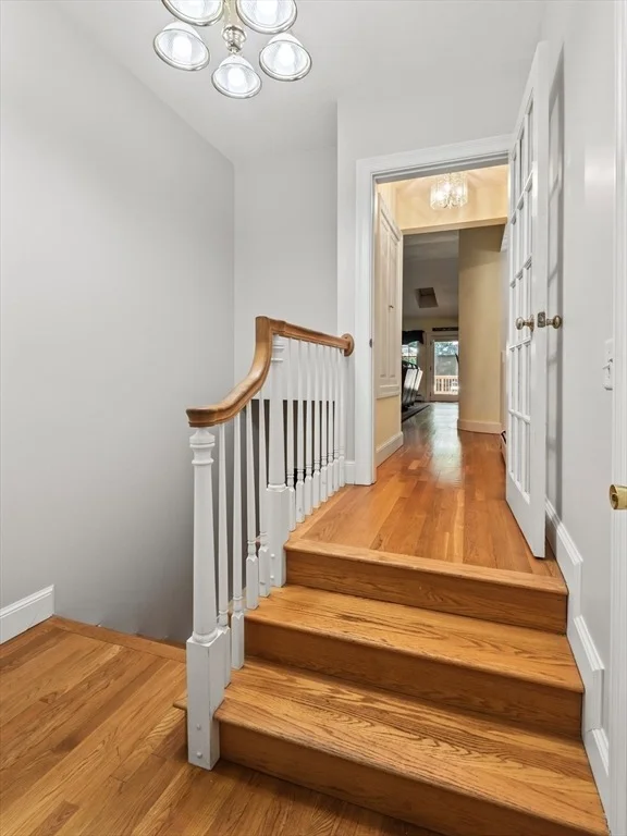 Photo of 14 Running Brook Cir