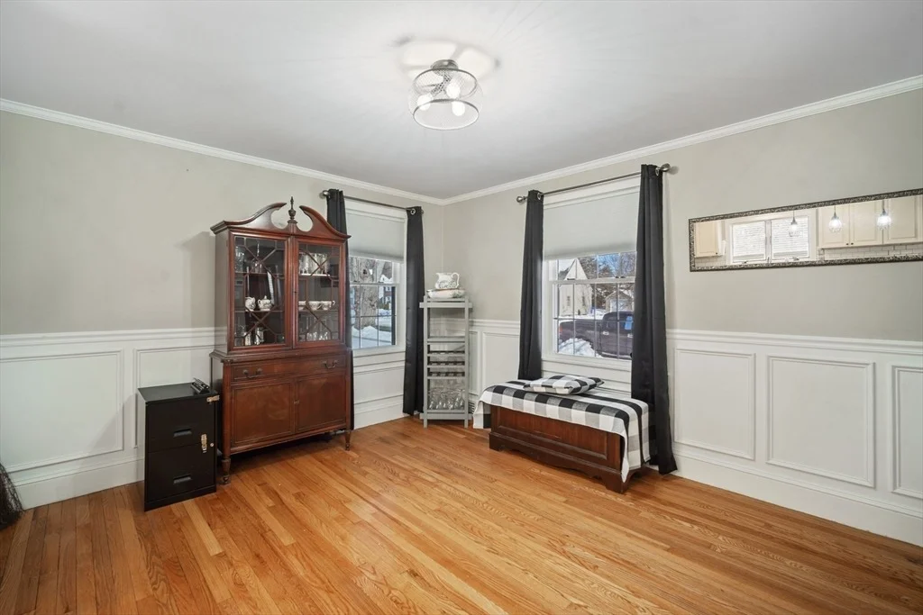 Photo of 144 Gillette Ave