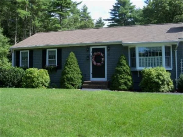 Photo of 11 Richfield Cir