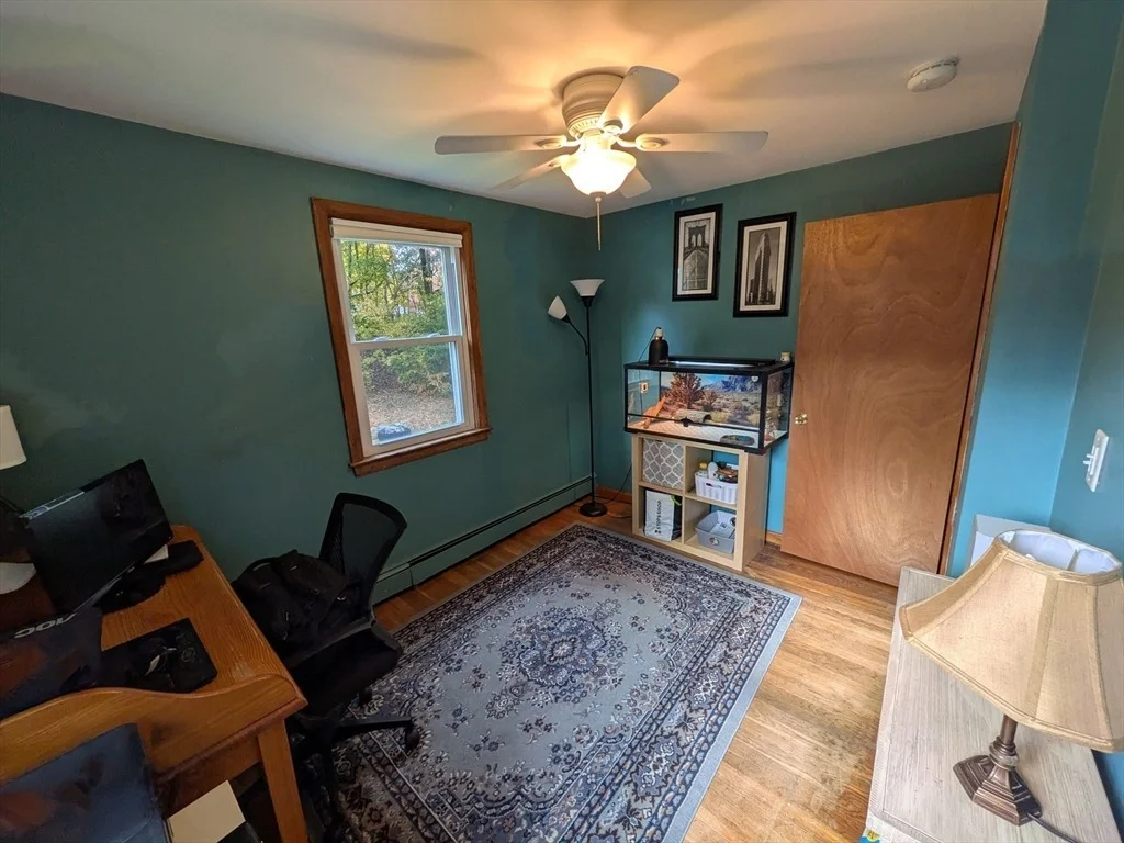 Photo of 293 Pike Ave