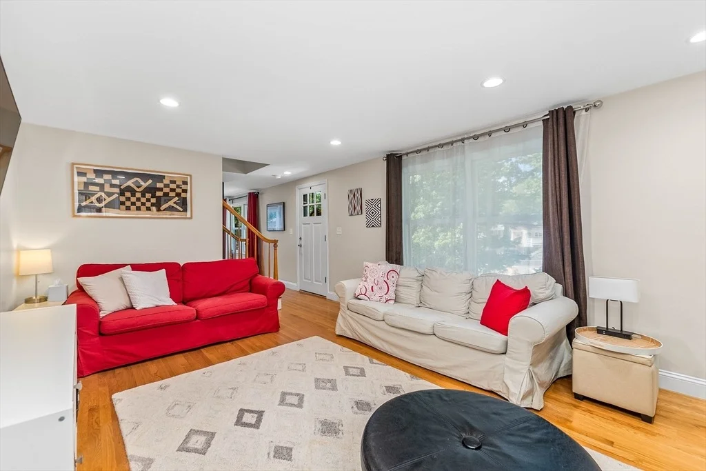 Photo of 33 Overlook Ave