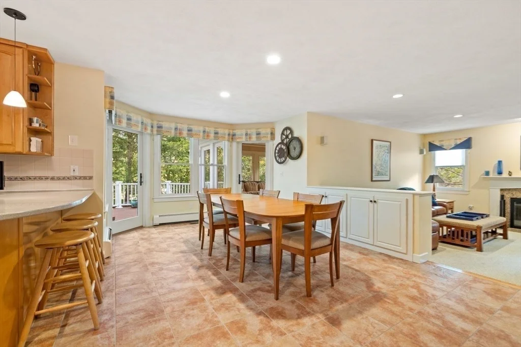 Photo of 77 Hillcrest Rd