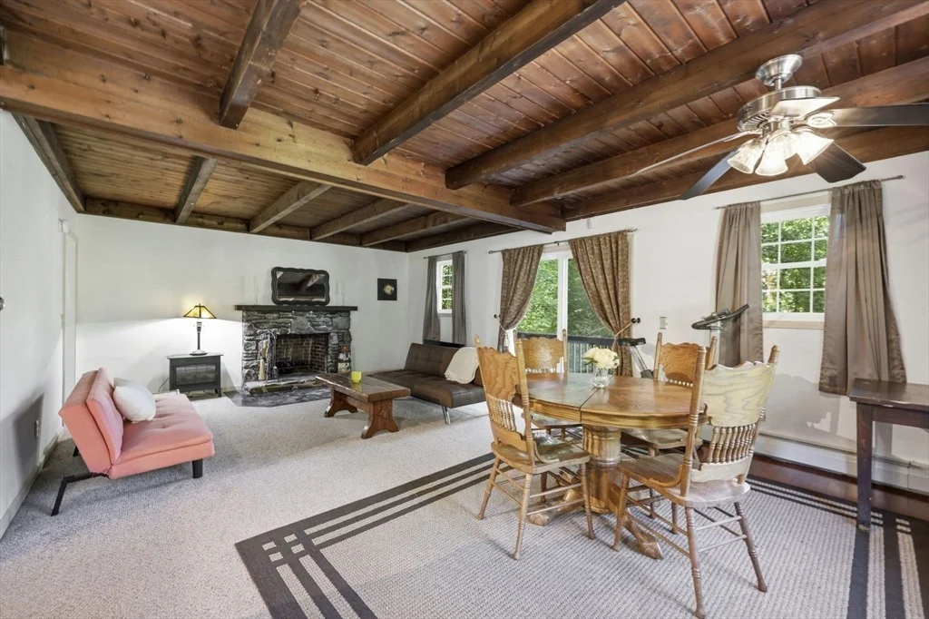Photo of 93 Beaver Lake Rd