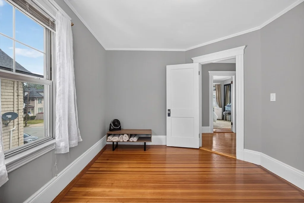 Photo of 524 Eastern Avenue