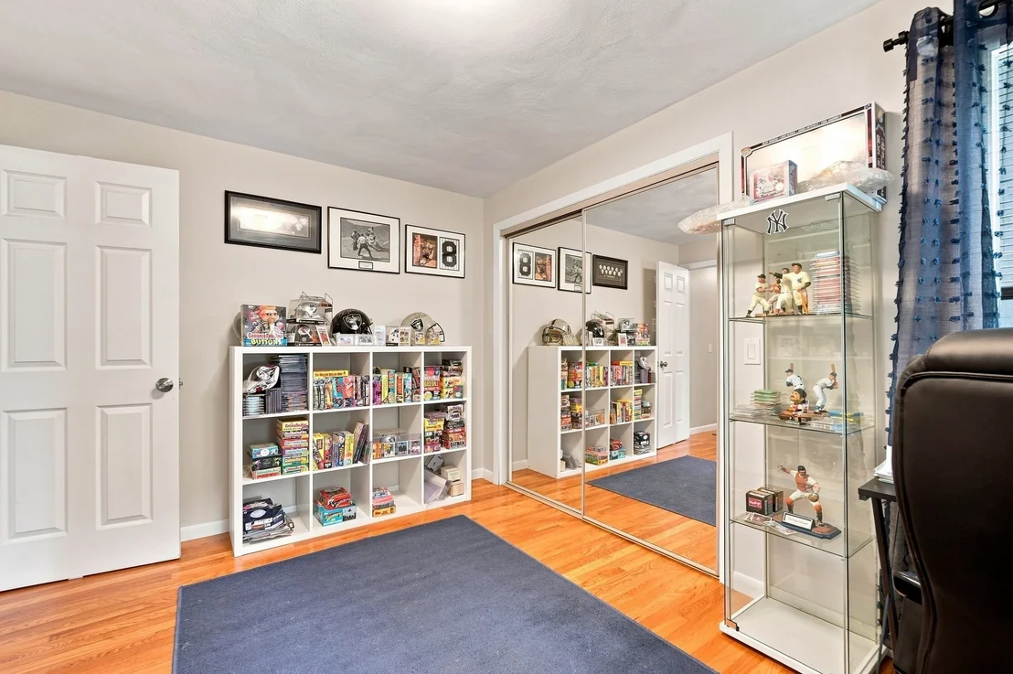 Photo of 32 Mountaindale Rd