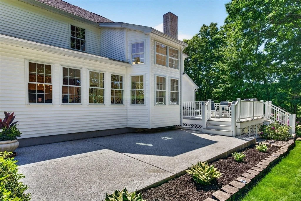 Photo of 176 Robbs Hill Rd