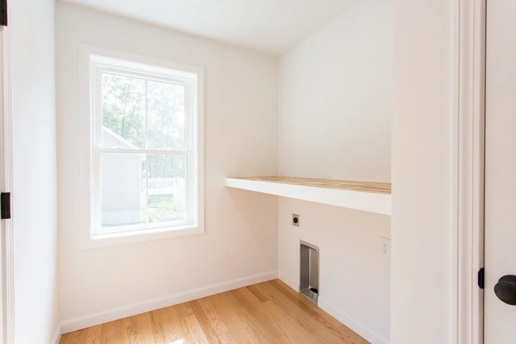 Photo of 455 Cronin Rd