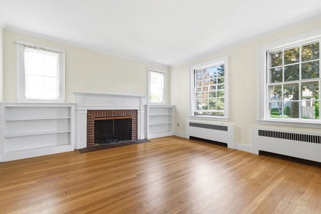 Photo of 40 Allen Circle