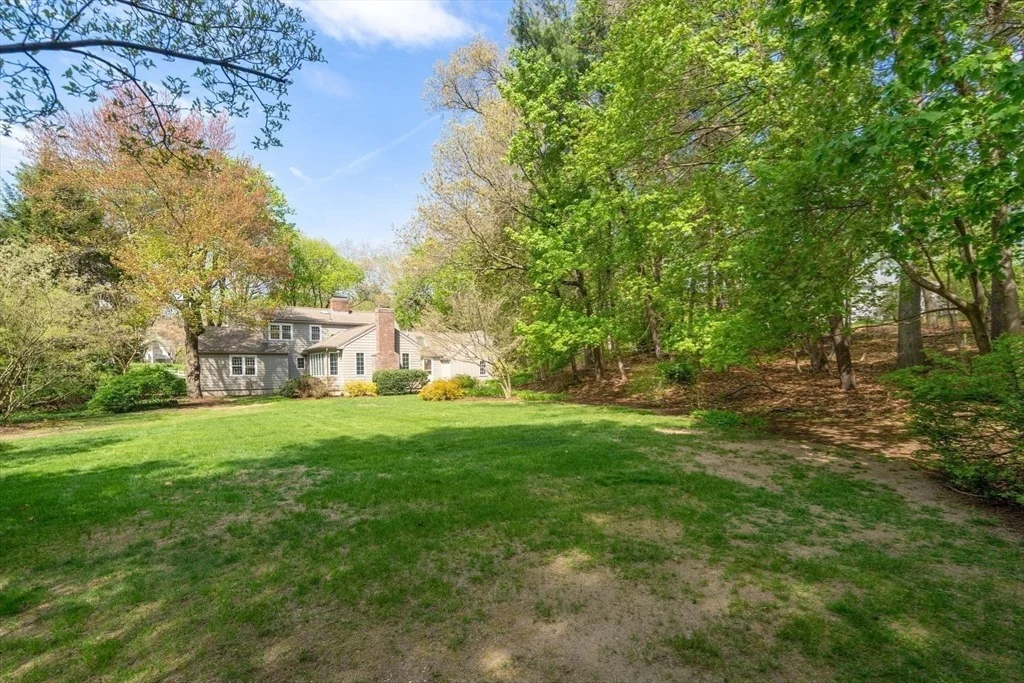 Photo of 25 Moore Rd