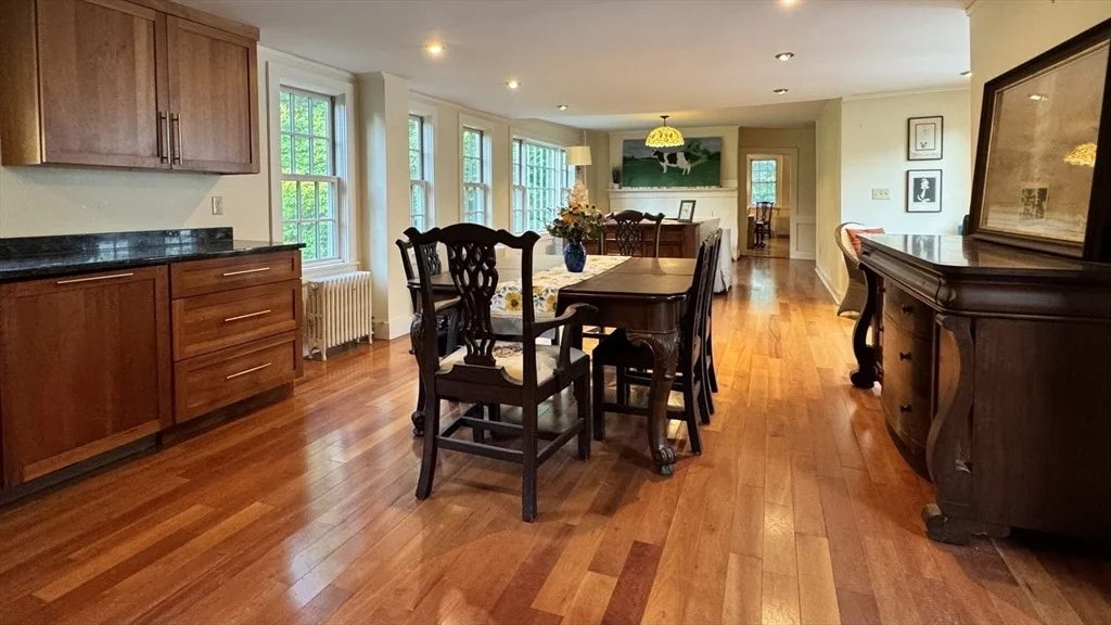 Photo of 238 Briar Hill Rd