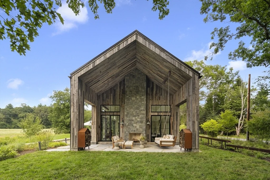 Photo of 8 Silver Hill