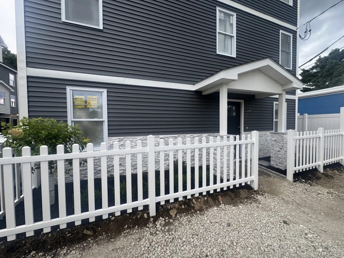 Photo of Unit 02 at 562 Gorham Street