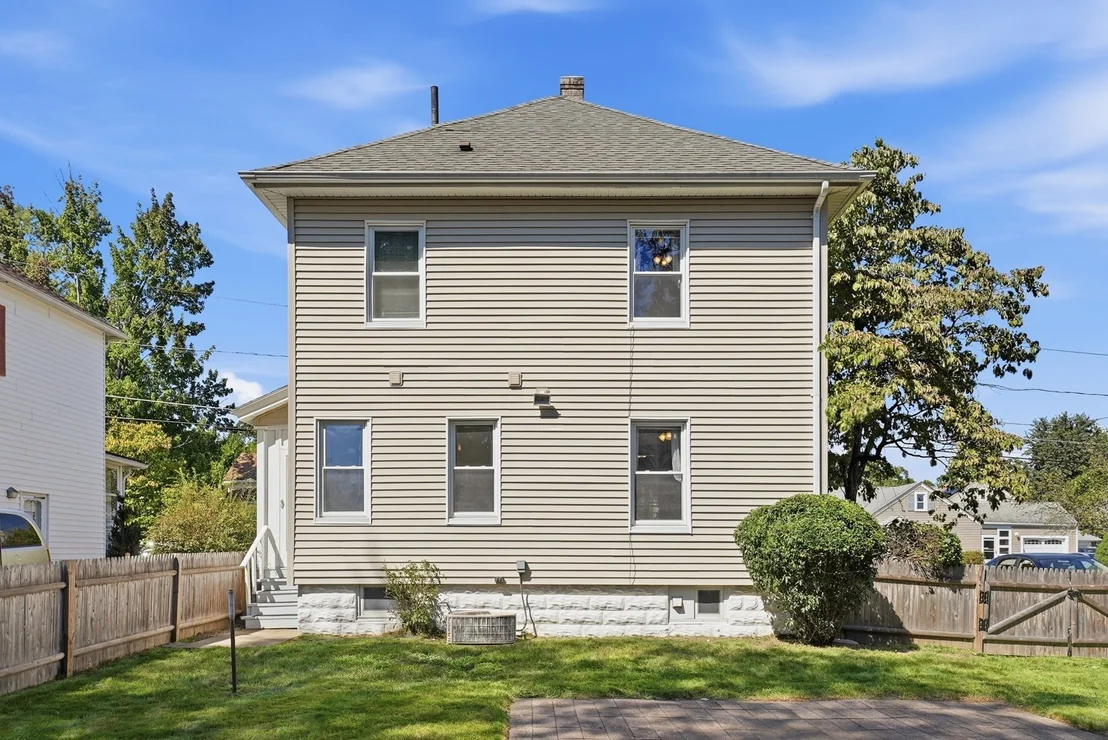 Photo of 57 Maple St