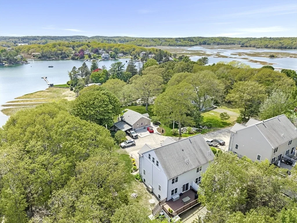 Photo of Unit A at 10 Riverview Way