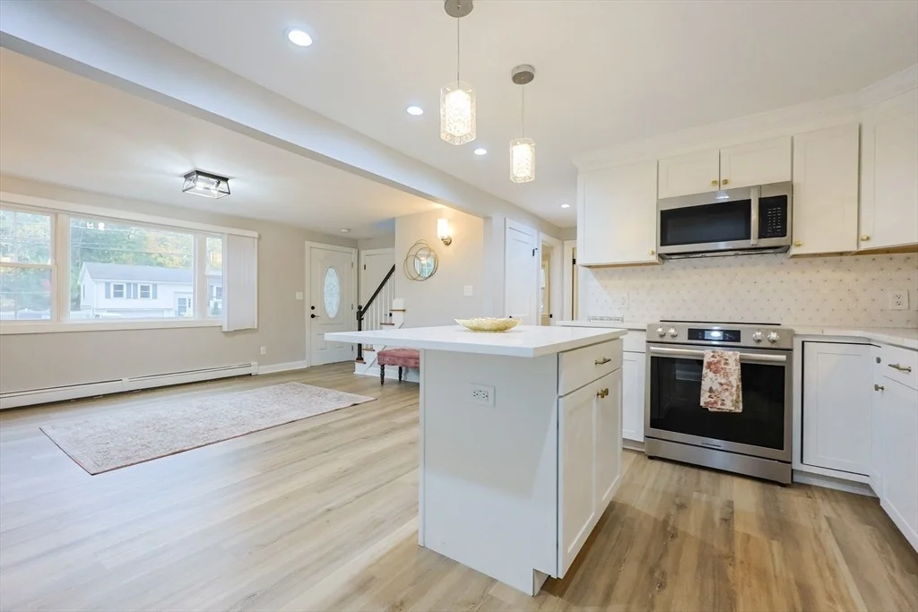 Photo of 66 Oak St