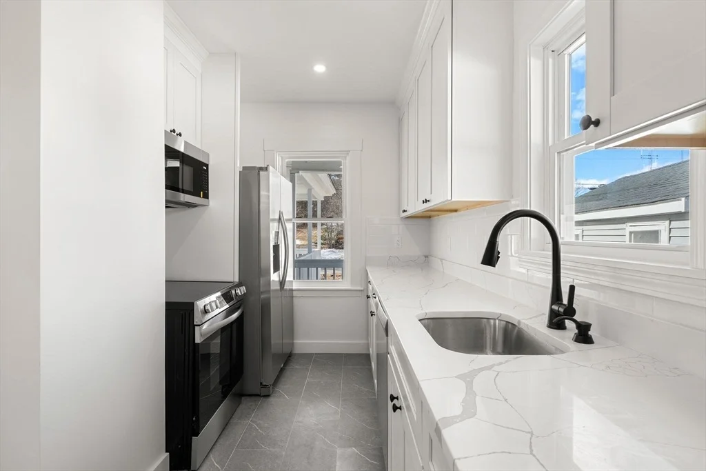 Photo of 2 Maple St