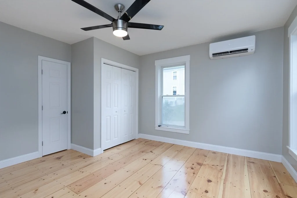 Photo of 5 Irving St