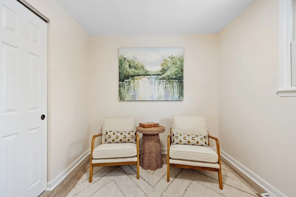 Photo of 3 Fordham Dr