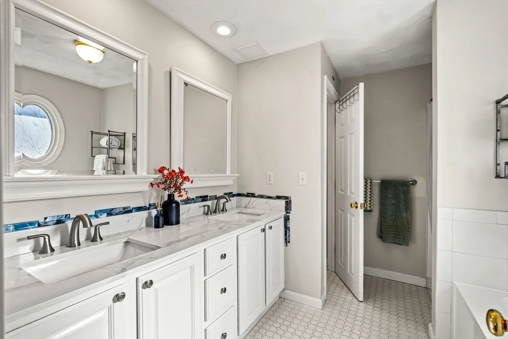 Photo of 4 Balsam Drive
