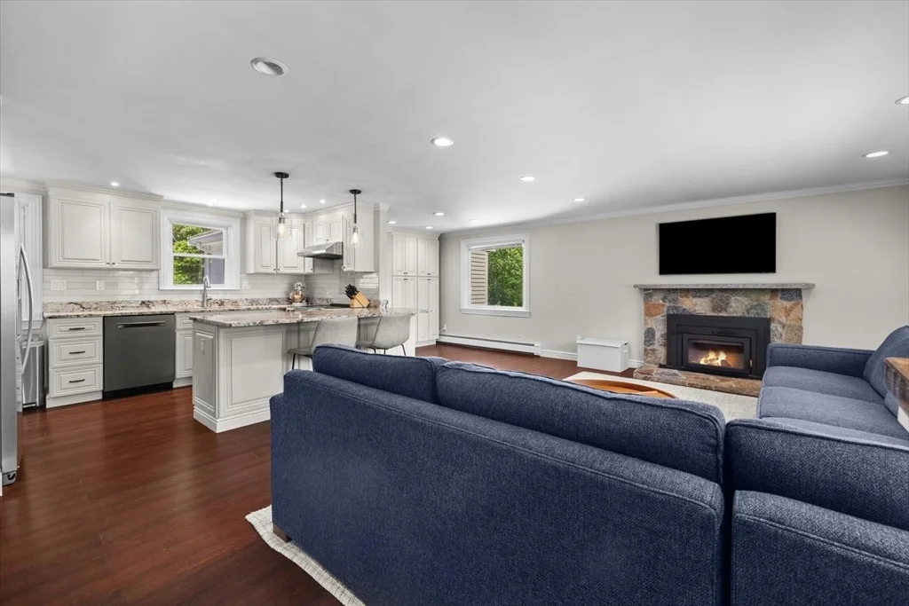 Photo of 3 Stonewood Drive