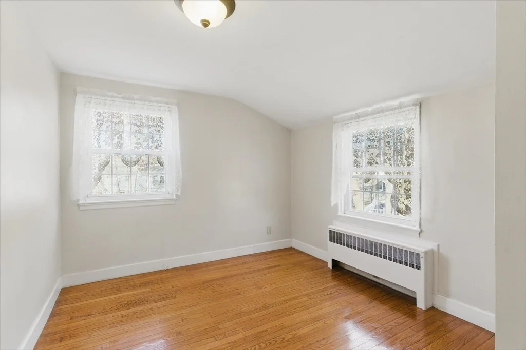 Photo of 12 Sanger Ave