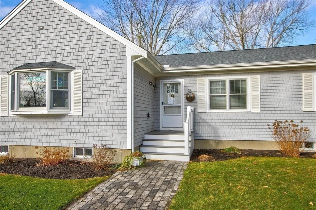Photo of 19 Datewood St