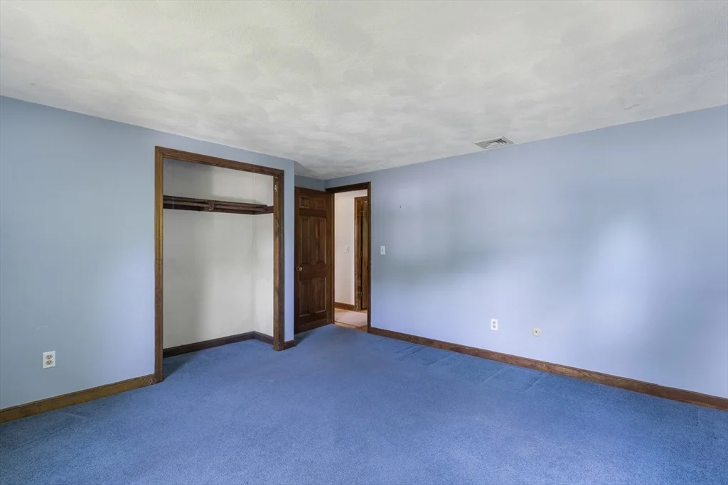 Photo of 1 Robin Road