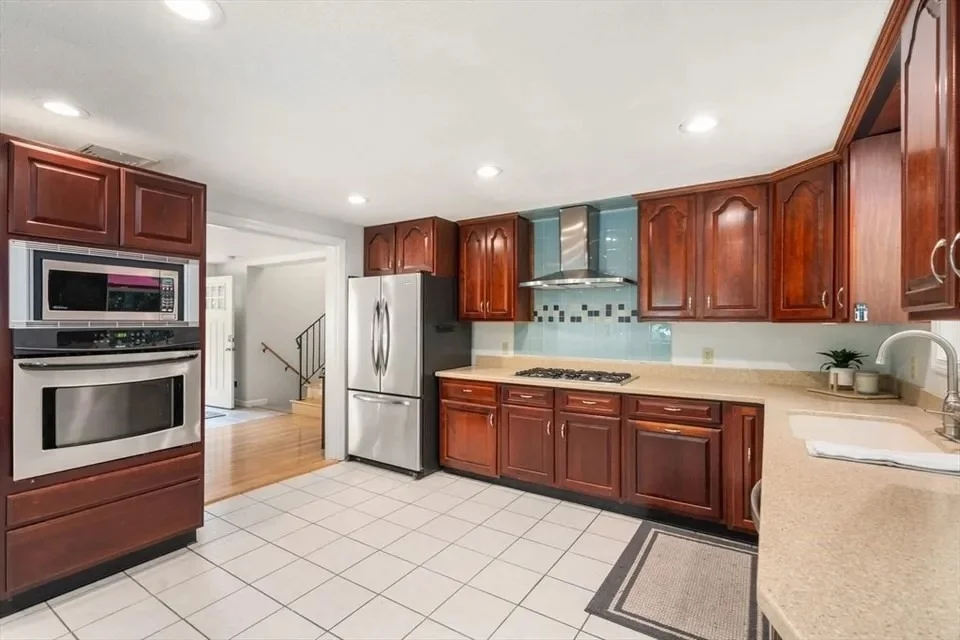 Photo of 75 Westview Street