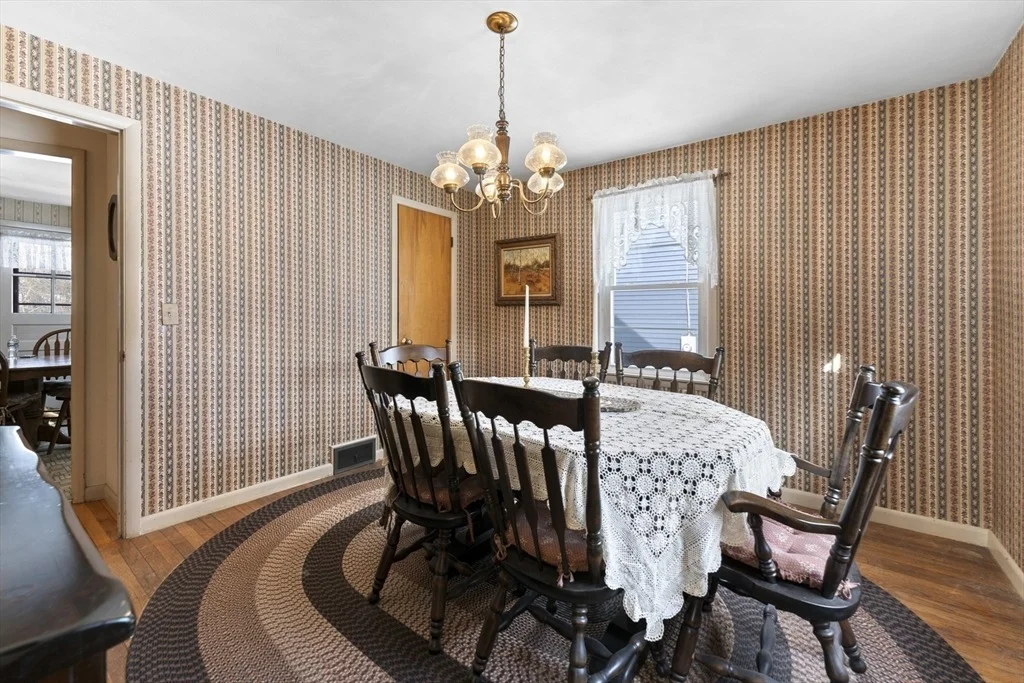 Photo of 120 Lamont St.