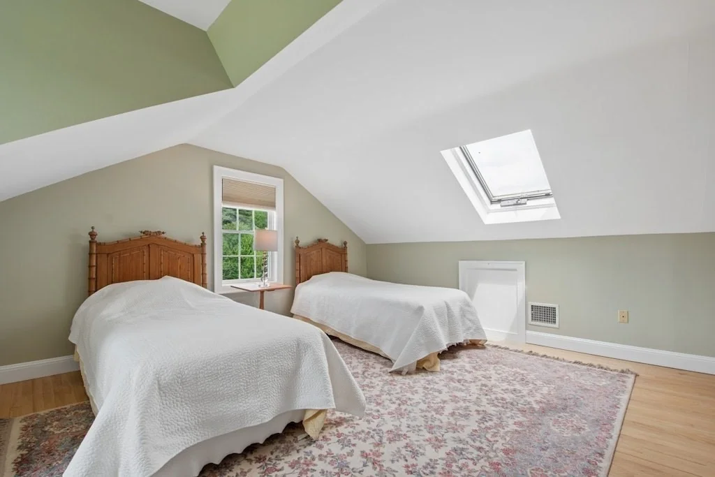 Photo of 26 Madigan Ln