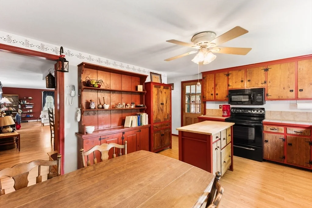 Photo of 29 Saddle Dr