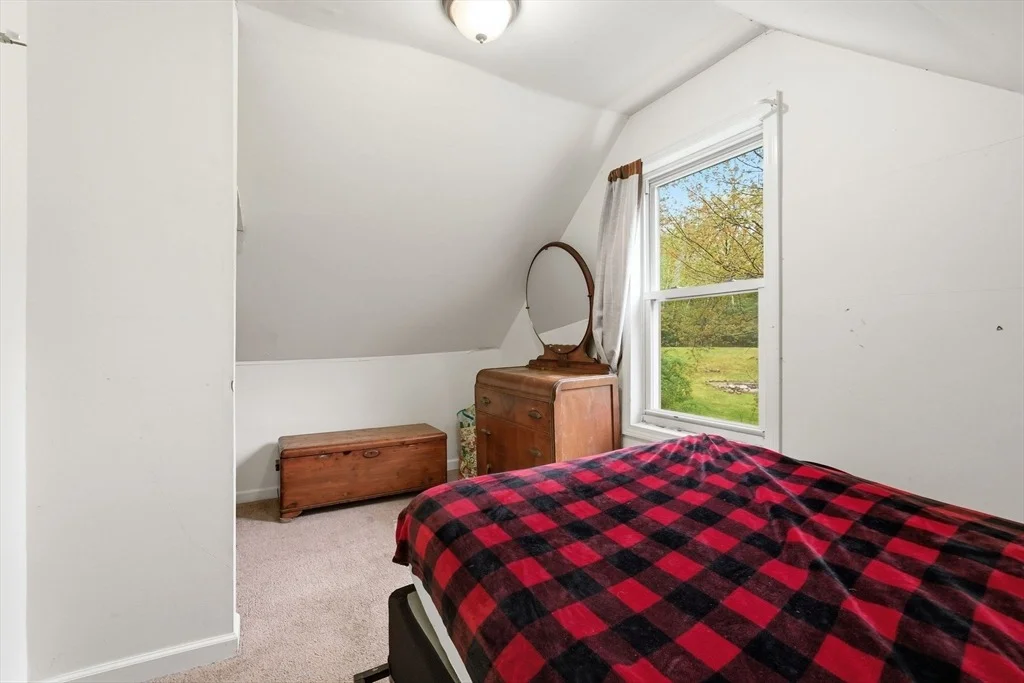 Photo of 8 Shutesbury Road