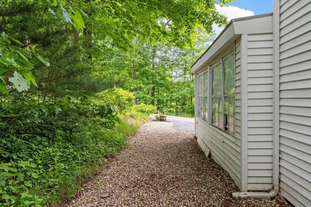 Photo of 13 Windmill Hill Rd