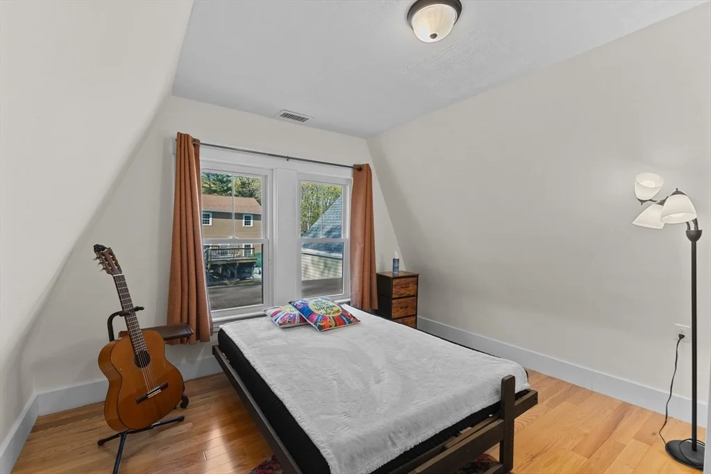 Photo of 31 Mixter Rd