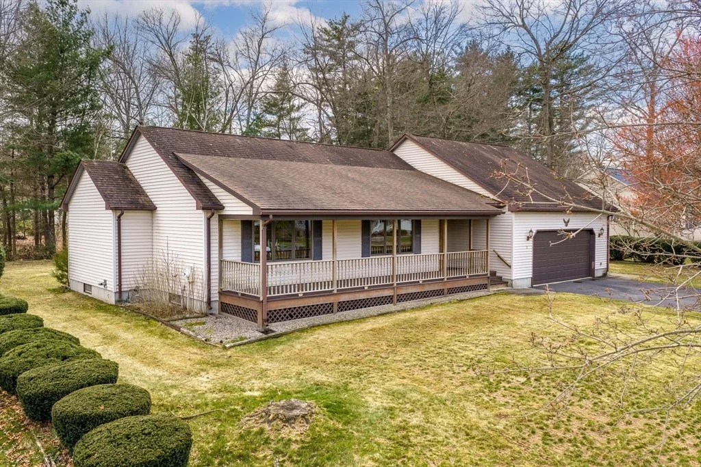 Photo of 11 Laurel Drive